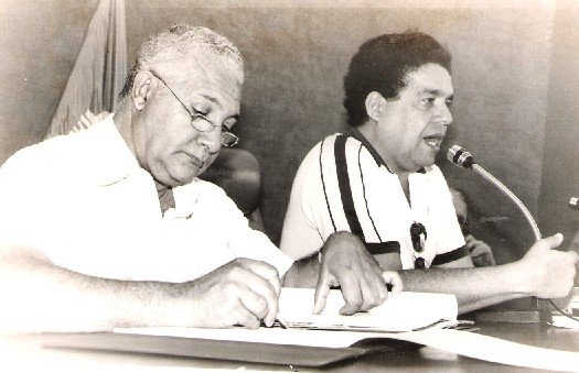 Mesa Diretora dos 3º Enai - Encontro Nacional de Associações de Imprensa: Carlos Pedrozo (Associação Paulista de Imprensa - API) e Joezil Barros (Associação da Imprensa de Pernambuco - AIP)
